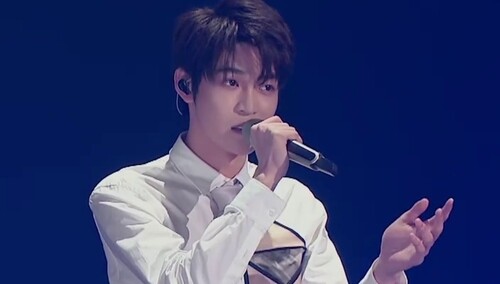 纯享版：尹毓恪周士原用音乐回应争议！稚嫩少年想让你听见真实的《我我》