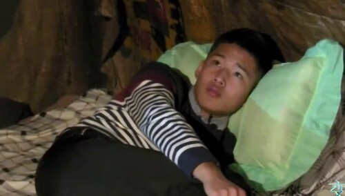 拳脚相加！父亲不做饭惹怒于海