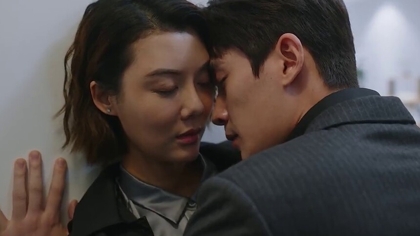 壁咚撒糖！陈一鸣表白王子茹