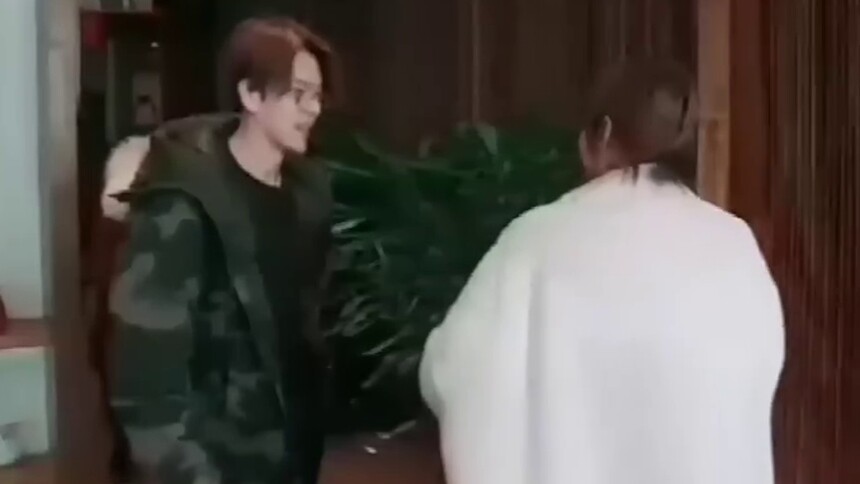 徐海乔约会吴昕vs李欣燃【关爱篇】 三避敏感问题vs高原上的病体空翻