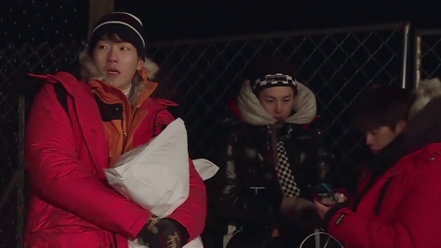 村长惊喜现身紧急救援 马思超武艺安置妥当客人