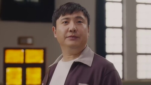 《你好，李焕英》贾玲沈腾喜剧王炸 闺女穿越遇见妈大年初一笑哈哈