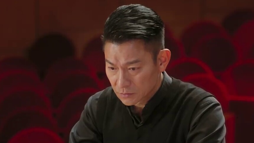 刘德华向同学们坦白过往告别热血合唱团