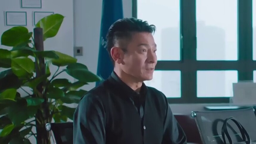 校外打架 热血合唱团遭遇危机