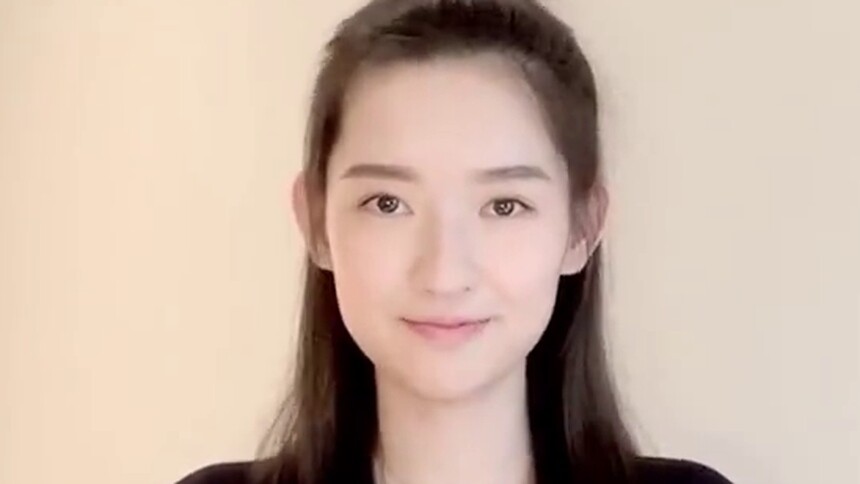 沈依依来了！王玉雯邀你弹幕追剧