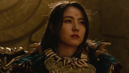 长泽雅美现身 万万没想到山之王居然是个美女