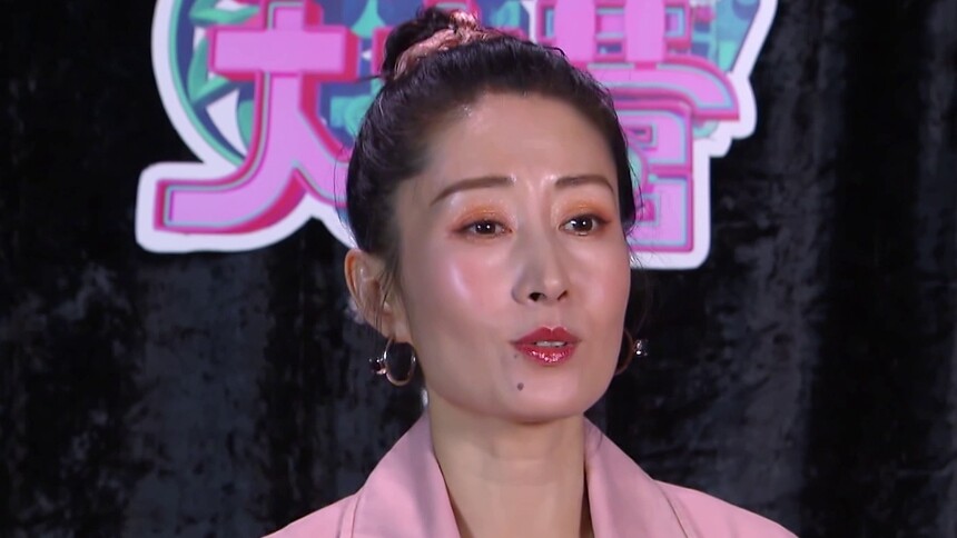 营业中：刘敏涛在线解释可盐可甜