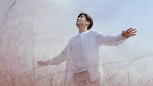 《蜗牛与黄鹂鸟》梦想版预告：林允张新成燃情追梦合奏撒糖