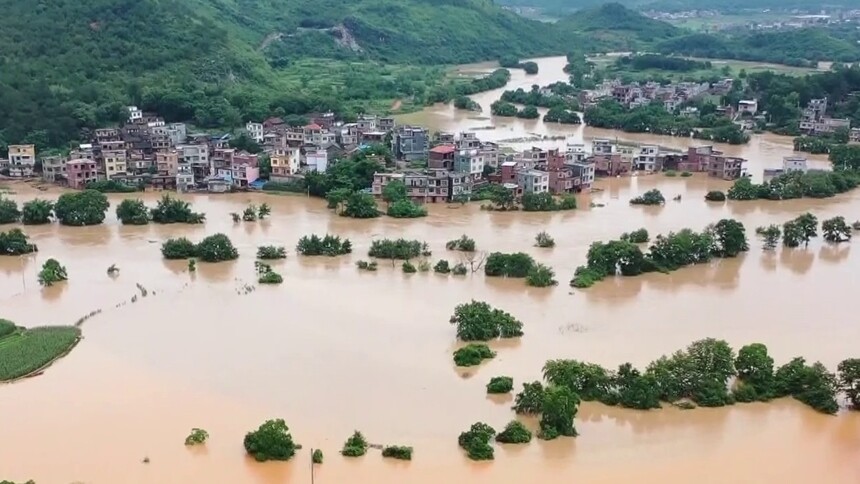 江华：遭遇超50年一遇暴雨袭击