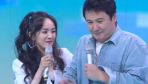 《快乐大本营》7月25日看点：卧底游戏杨幂沈腾大打出手？易大千遭遇最难抉择