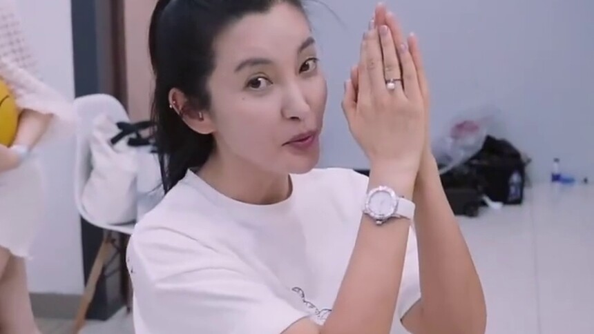 赵丽颖李冰冰张昕宇唱跳《说爱你》练习室版本！