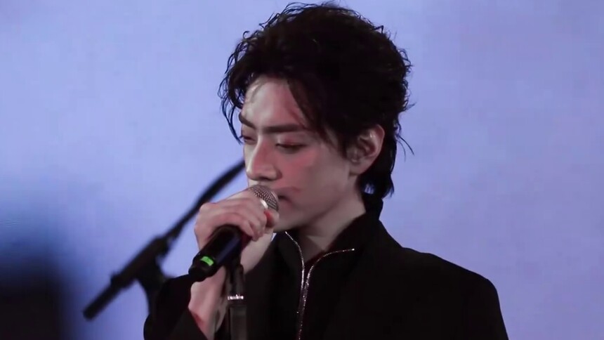 Dior音乐会郑云龙Elaborate lives 太好听了