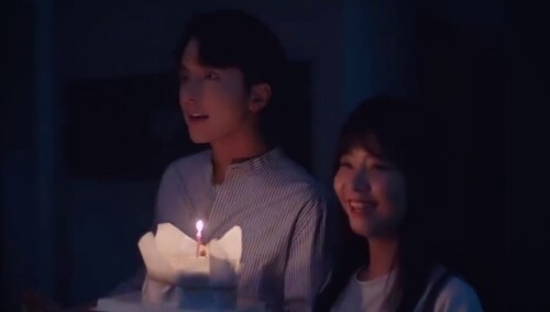 尖尖和子秋为凌霄重新过生日太暖心！还是熟悉的配方，笑笑闹闹仿佛回到小时候，