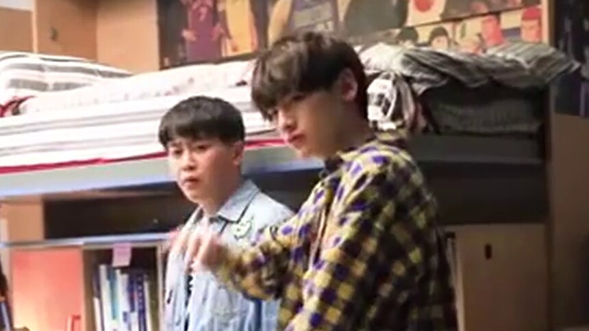 翟潇闻女团舞十级选手！在片场一刻也不停歇，翟潇闻不愧是你