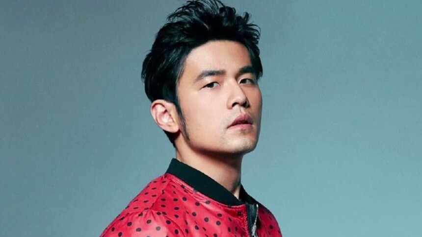 周杰伦发文霸气怒怼造谣者：要黑也不去看看对象