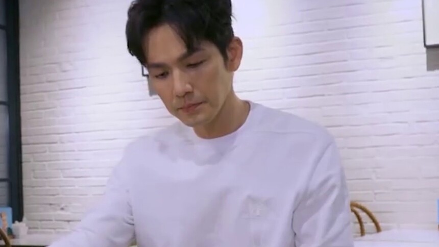 钟汉良李小冉《往后余生》路透曝光 亲密互动引期待