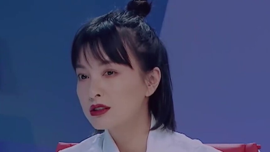 余思娅成恋商教科书  优雅退出让吴昕敬佩