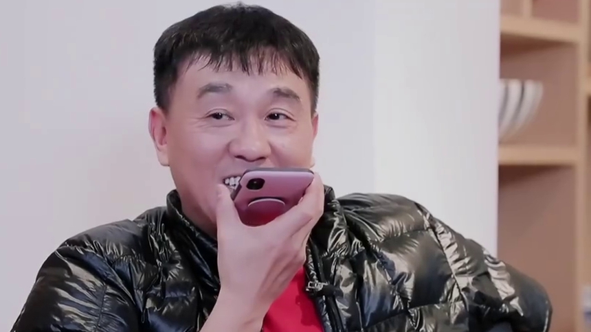 秦俊杰备战片段看懵何冰  连线胡军互相试探