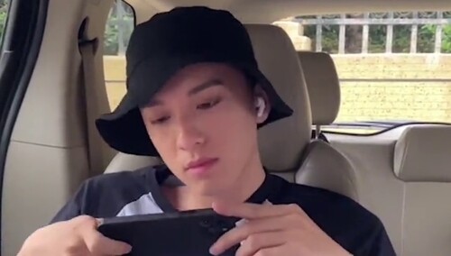 赵英博营业陪你追剧，帅哥看过来~