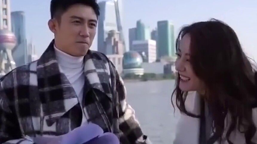 热巴黄景瑜高甜花絮，迪丽热巴想吃面包和跳舞的样子太可爱了！