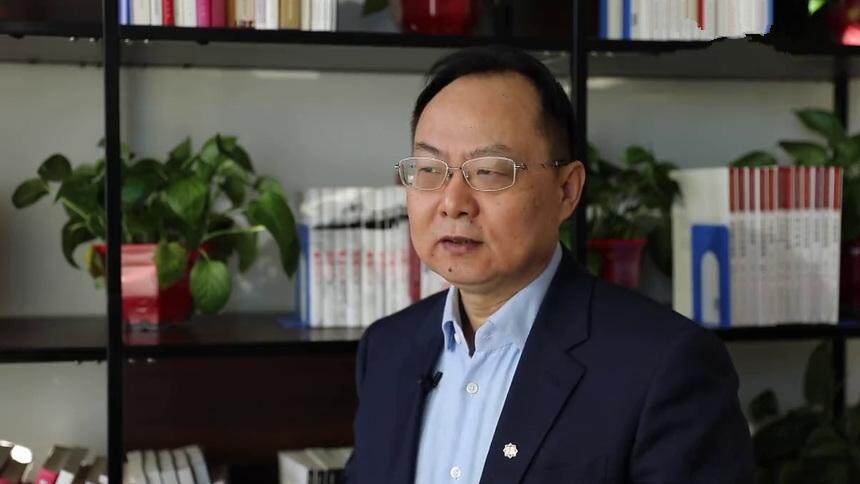 中央经济工作会议为明年经济工作指明了方向——专访南开大学经济研究所所长刘刚