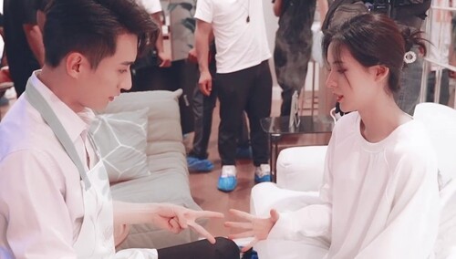 夜色里的糖：剪刀石头布 夜色夫妇游戏时间