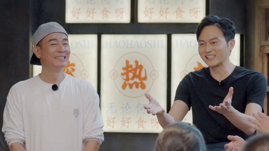 大湾仔点歌台福利！陈小春张智霖金曲联唱