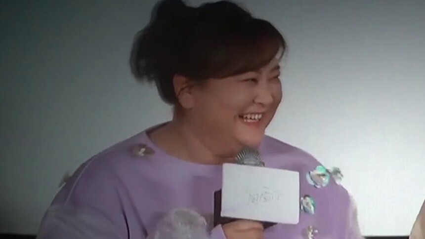 《穿过寒冬拥抱你》开启32城云首映 薛晓路贾玲亮等相武汉