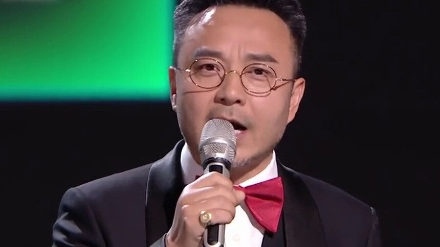 纯享：汪涵跨年演讲《2021，星光》 点亮孩子们心中的那束光