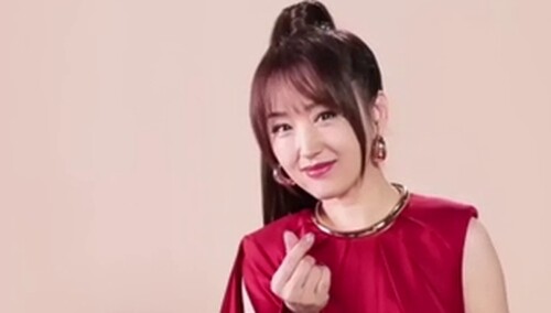 《2021元宵喜乐会》来自甜歌皇后杨钰莹的祝福 绝美岗岗甜进心里