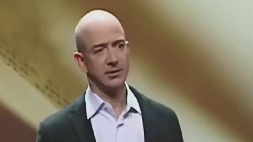 亚马逊创始人杰夫·贝佐斯将卸任CEO