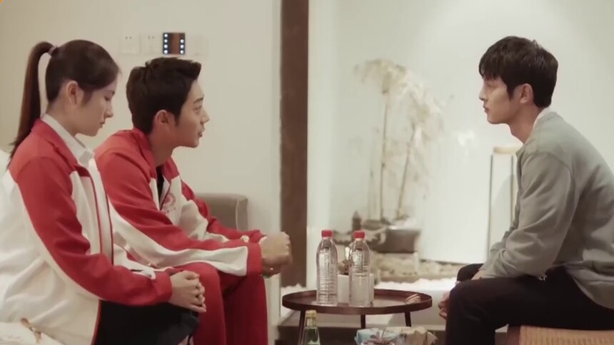 南向晚林骁然到刘羽白家里拜访