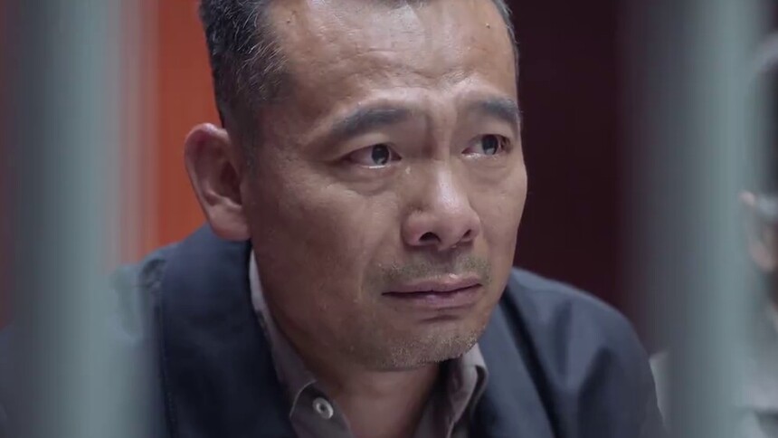 周青看望晓晓 流泪开导儿子