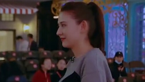 热依扎追星往事大曝光！这个偶像是谁？