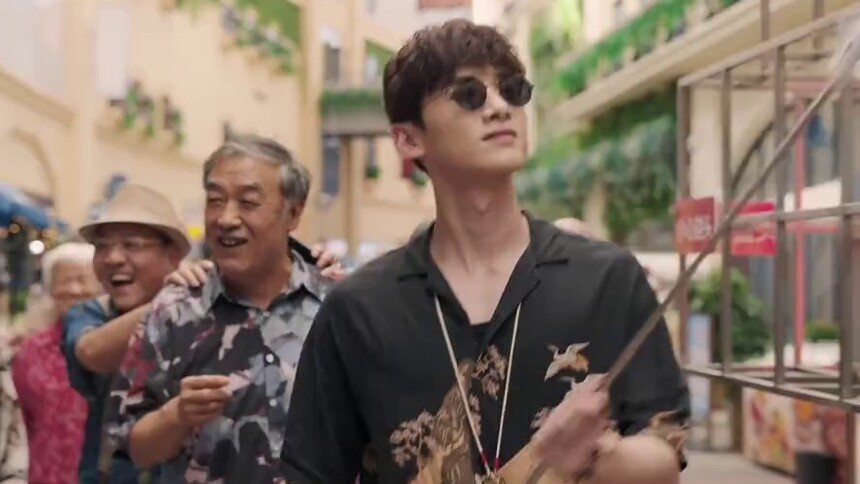 三爽带队外出实践之手机购物