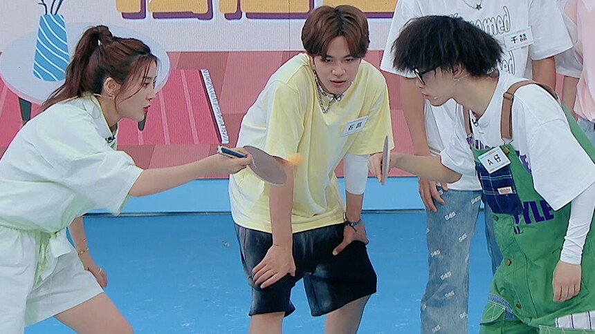 隐藏的高手？冯青乒乓对决险胜A仔