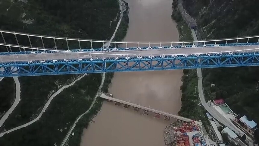 云南丽香铁路预计明年年底前通车 助力大滇西旅游环线建设