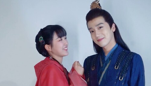 孔七的“恐妻”日常！小山说什么就是什么