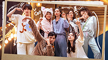 花儿与少年第四季第3期：花少团露营派对开启！杨幂cos小丑女 张凯丽变身玲娜贝儿