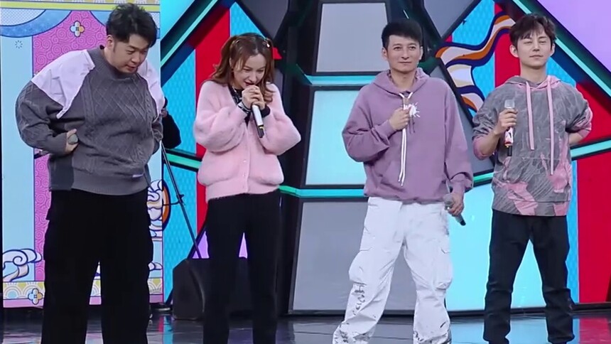 默契大考验史上最垮 这一定是假快乐家族！