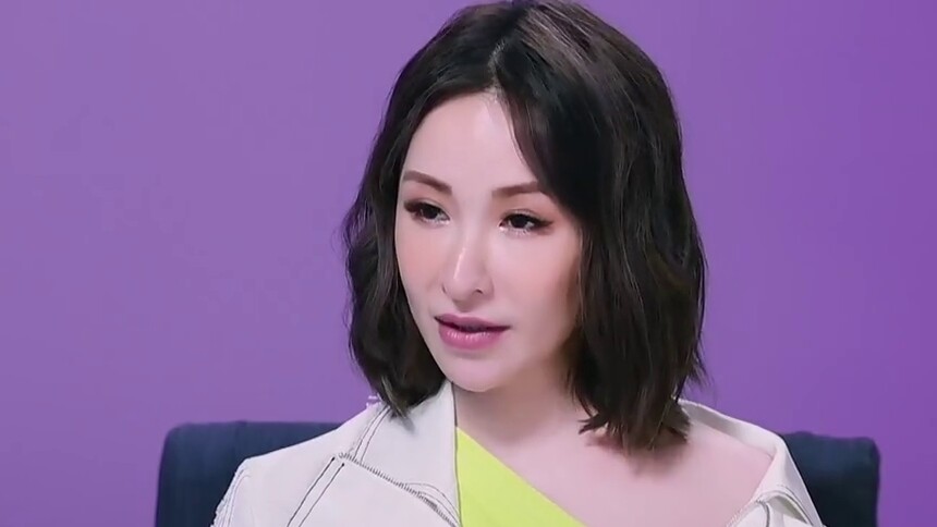可可爱爱！萧亚轩黄皓情侣问答险翻车？