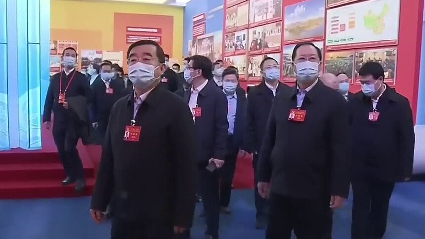 湖南代表团代表参观“奋进新时代”主题成就展 张庆伟毛伟明朱国贤等参加