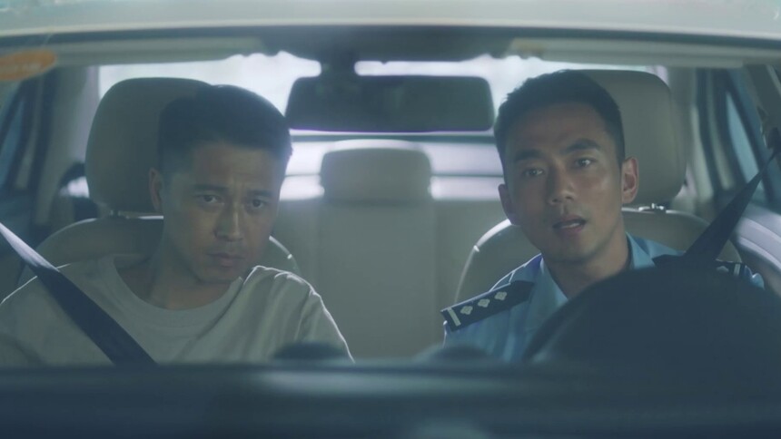 程光辉借案子暗访周家湾，路遇渣土车
