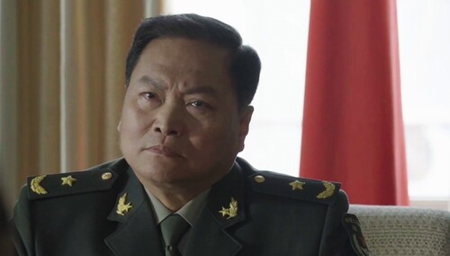 《我们这十年》第35集看点：战区陆军考核猛虎旅垫底，陈剑锋被批评