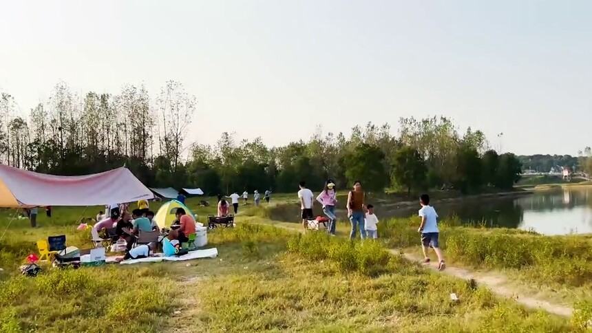 芒果嗨玩第4期：长沙宝藏大草原——白沙河草甸