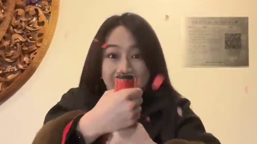 爆笑！刘美含：“我炸了、我炸啦，我~炸~啦！”