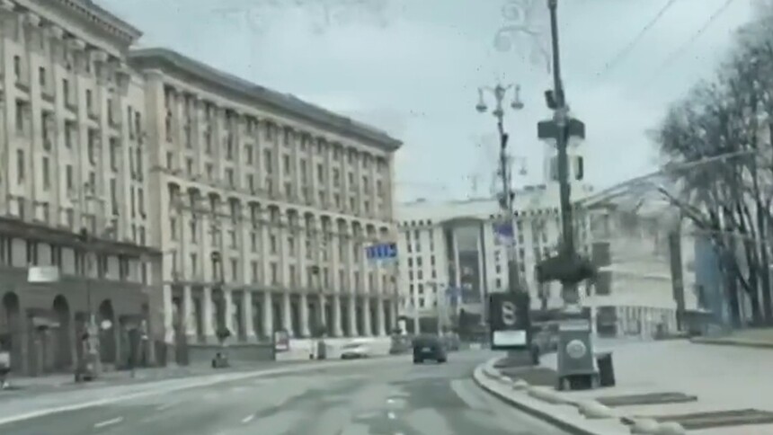 湖南都市频道记者连线在乌克兰华人：乌克兰基辅达尔尼奇区 华人家中已备好生活物资