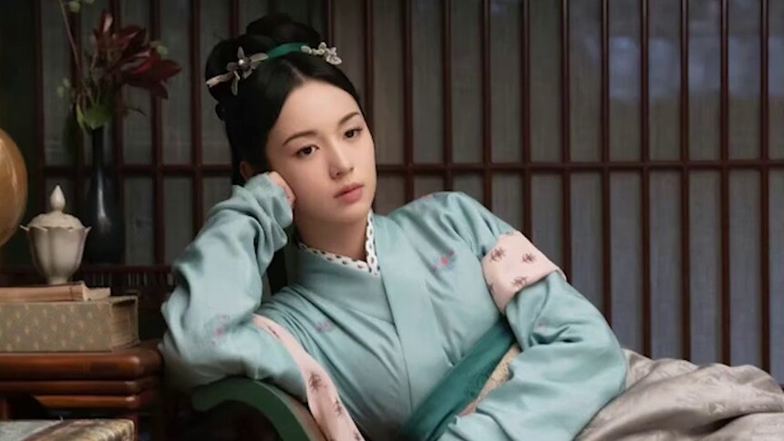 清新明媚！周也王星越《为有暗香来》杀青