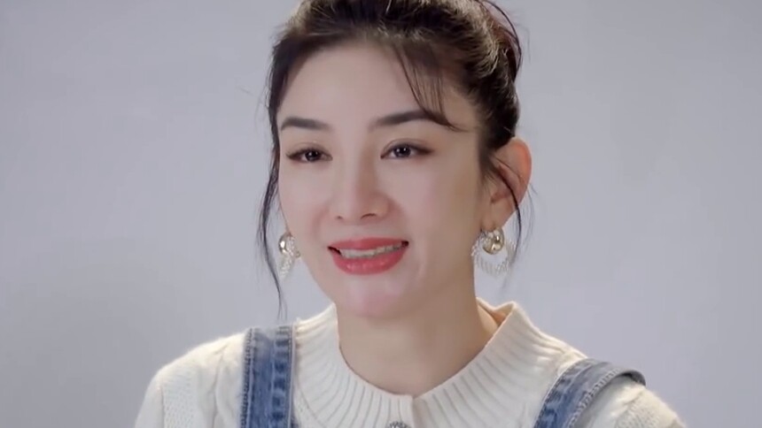 黄奕读陆律师的信 坦言有“五阿哥”的感觉