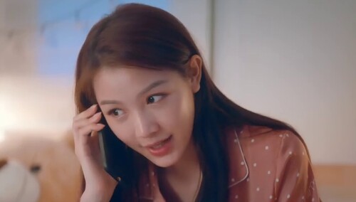 《我的爱与星辰》第21集看点：辛辰拒绝路昕帮助 与冯微凉竞争女主角